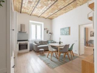 IFLAT SAINT PETER BRIGHT APARTMENT