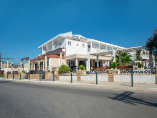 Ikaros Hotel