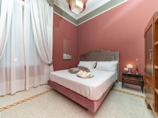 IL FIORE D'ORO LUXURY HOLIDAY HOUSE