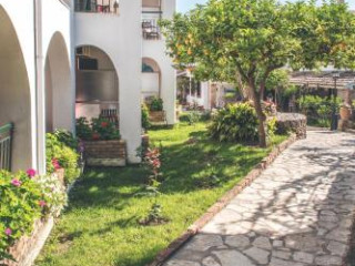Iliada Beach Hotel