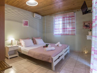 Iliana Villas