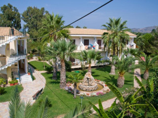 Ilios Hotel