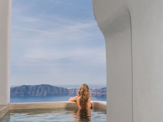 Iliovasilema Suites Santorini