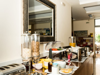 Ilyssion Holidays Hotel