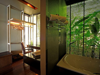 IMPIANA PRIVATE VILLAS KATA NOI