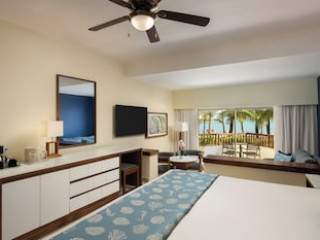 IMPRESSIVE PREMIUM PUNTA CANA