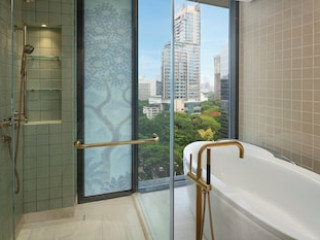 INDIGO BANGKOK WIRELESS ROAD