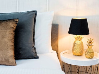 INDUSTRIAL LISBON APARTMENT - ADULTS ONLY