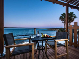 INFINITY BLUE BOUTIQUE HOTEL & SPA (Adults Only + 16 Y.O)