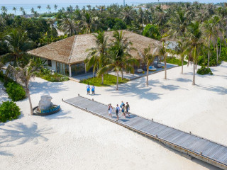 Innahura Maldives Resort