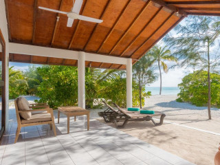 Innahura Maldives Resort (Lhaviyani)
