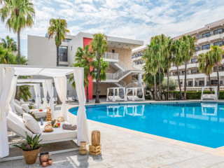 Innside by Melia Alcudia