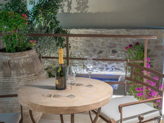 Inotropes Boutique Suites Heraklion