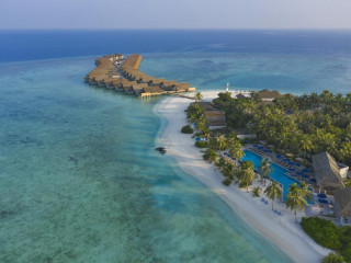 Emerald Faarufushi Resort & Spa