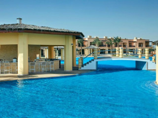 InterContinental Hotels Doha Residences