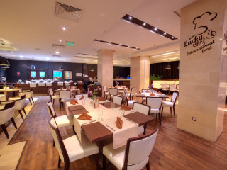 International Hotel Casino & Tower Suites