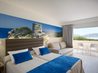 Invisa Hotel Club Cala Blanca