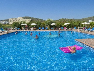 Invisa Hotel Es Pla