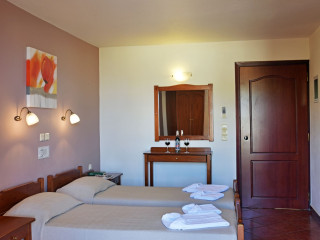 Iolkos Hotel