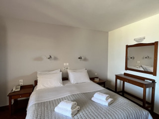 Iolkos Hotel
