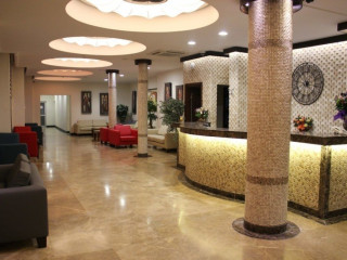 IQ MARMARIS HOTEL