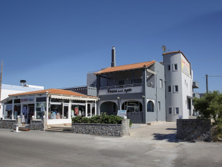 Irene Beach Apartments