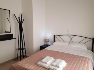 Iriana's Apartments in Center