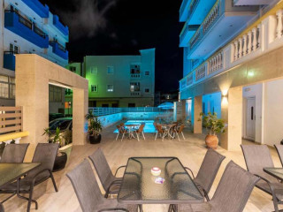 IRINI APARTMENTS