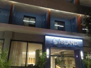 Island City Boutique Hotel