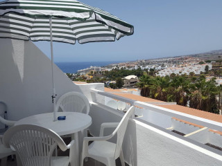 Island Village Heights