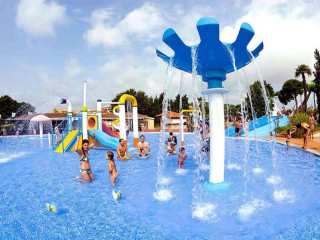 Island Village Heights