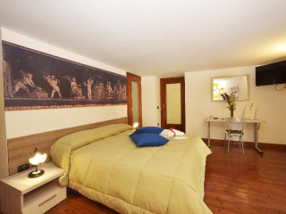 ITALIA APARTMENT - NAPLES