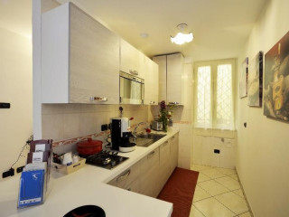 ITALIA APARTMENT - NAPLES
