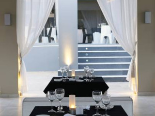 Ixian All Suites (Adult Only)