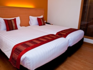 IYARIN@TUK CHANG RATCHAYOTHIN