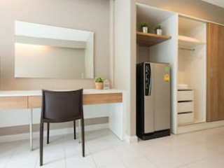 J PARK AT CHINNAKHET