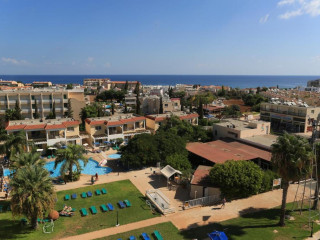 Jacaranda Hotel Apartments