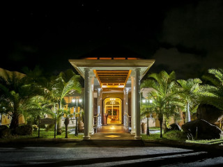 Jalsa Beach Hotel and Spa