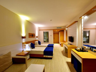 JASMIN BEACH HOTEL