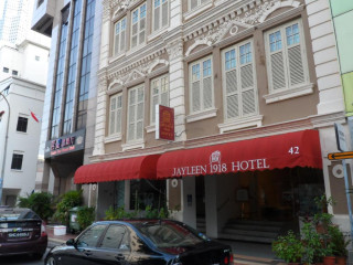 Jayleen 1918 Hotel