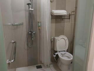 Jayleen 1918 Hotel