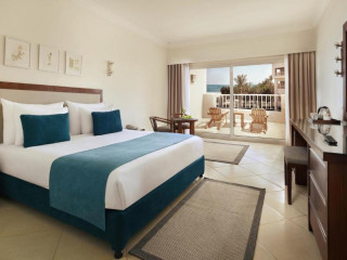 JAZ SOMA BEACH EX: SOLYMAR SOMA BEACH