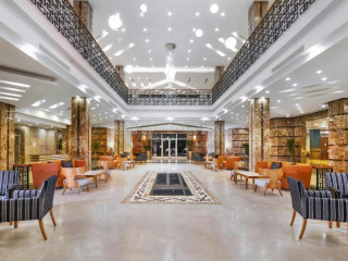 JAZ SOMA BEACH EX: SOLYMAR SOMA BEACH