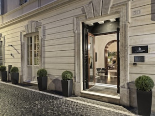 J.K. PLACE ROMA - THE LEADING HOTELS OF THE WORLD