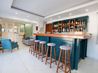 John & Marys Studios