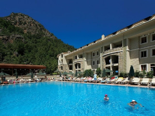 JULIAN FOREST SUITES