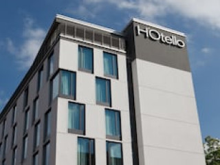 JUNE SIX BERLIN CITY WEST