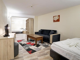 Jupiter Family hotel