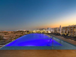 Jupiter Marina Hotel