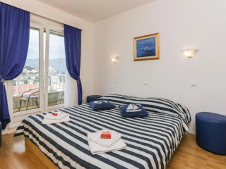 K-Apartments